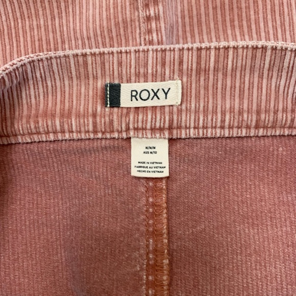 Pink Roxy corduroy mini skirt. - Picture 3 of 3